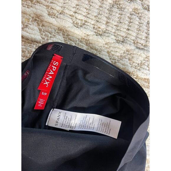 Spanx S Shapewear Thinstincts High-Waist Mid-Thigh Shaping Short Black NEW 1006r - Picture 5 of 6